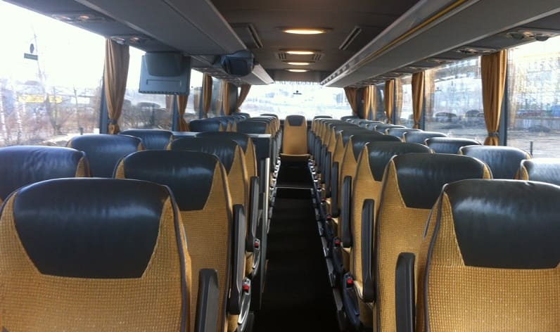 France: Coaches agency in Bourgogne-Franche-Comté in Bourgogne-Franche-Comté and Sens