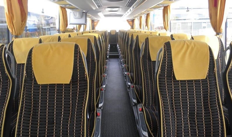 France: Coaches reservation in Auvergne-Rhône-Alpes in Auvergne-Rhône-Alpes and Bourg-en-Bresse
